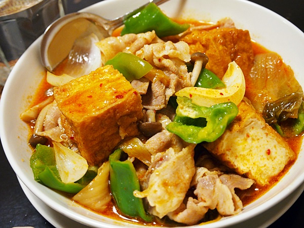 キムチ味の家常豆腐
