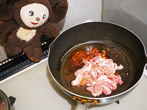 トマトと卵・豚肉の酸辣湯麺 作り方