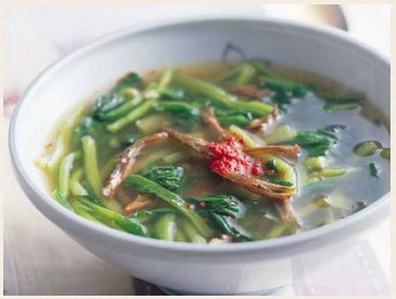 煮干しの青菜スープ