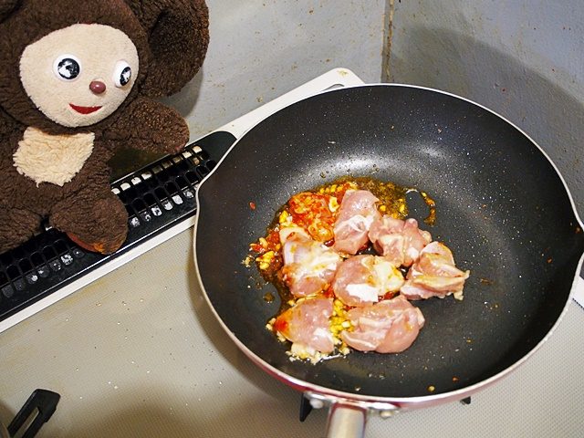 鶏肉と卵の親子炒め 作り方