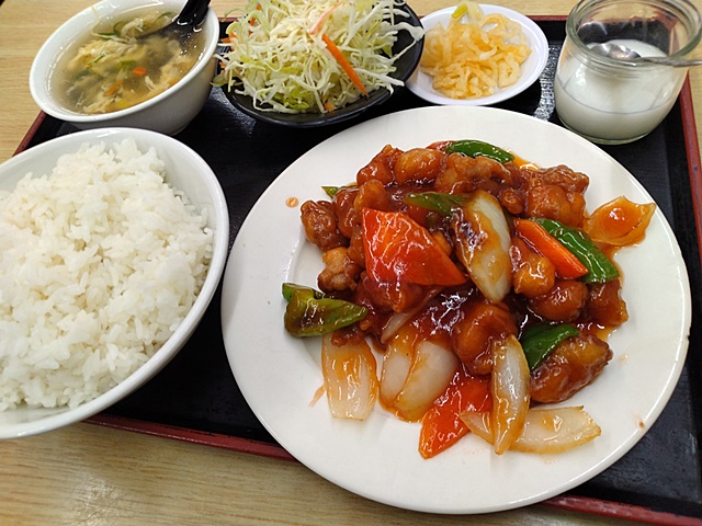 香楽園 蒲田西口店、ランチ定食の酢豚